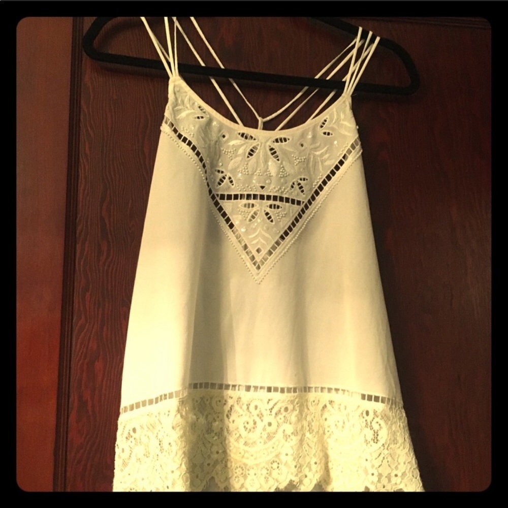 Express top 😍 - Picture 3 of 4